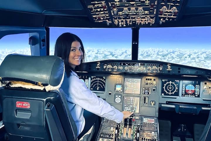 Thifaine, femme pilote à l'aéroclub Jean Bertin